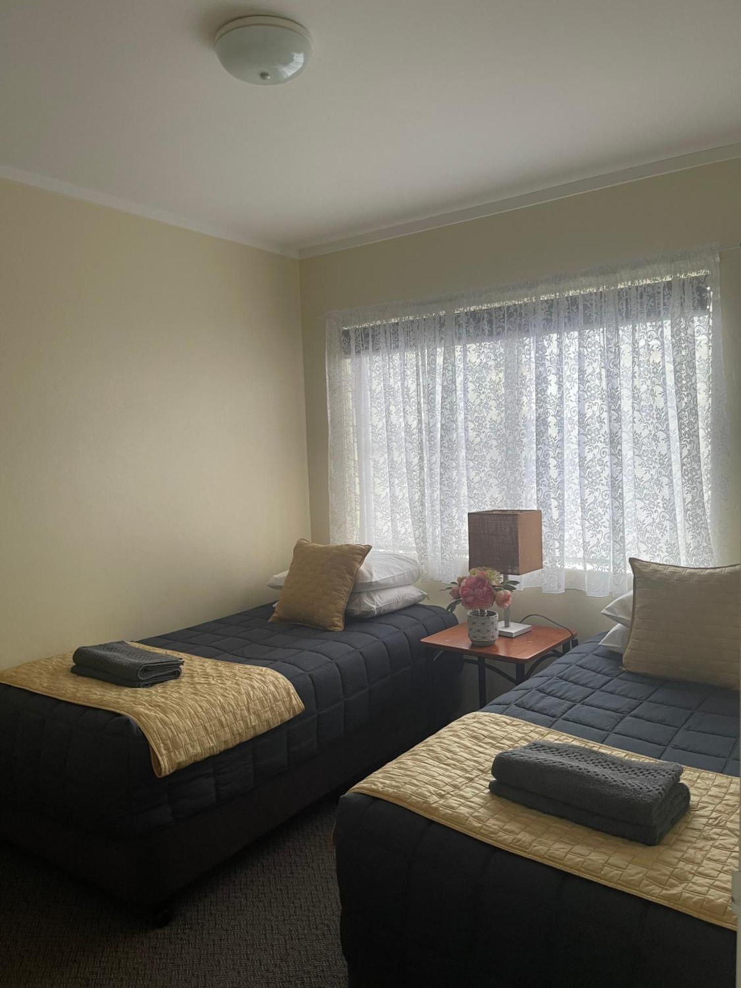 Westwood Motor Inn Armidale Exterior foto